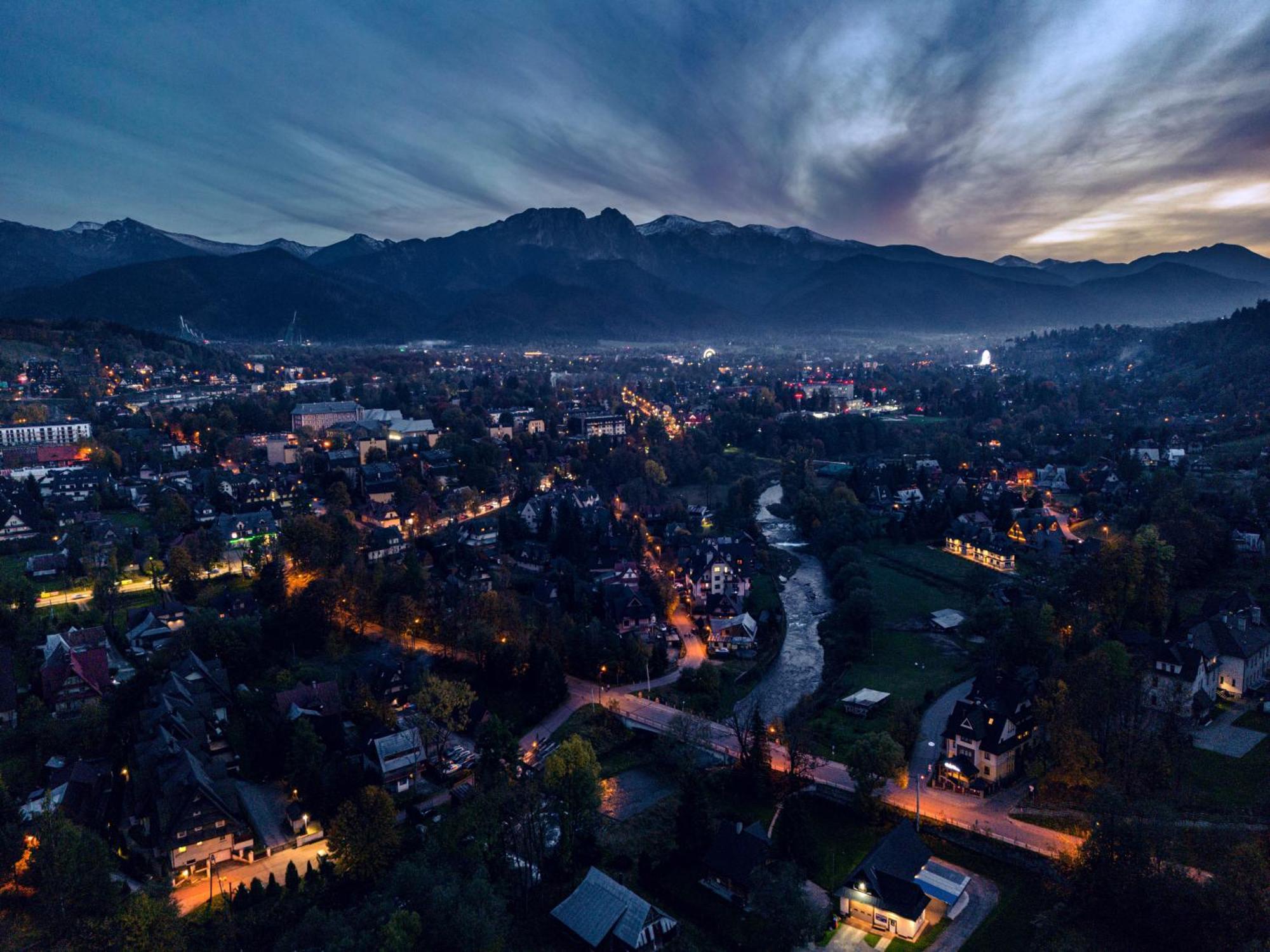 Hotel Helios 300M Od Krupowek Nowy Basen Od 12 Lipca Zakopane Ngoại thất bức ảnh