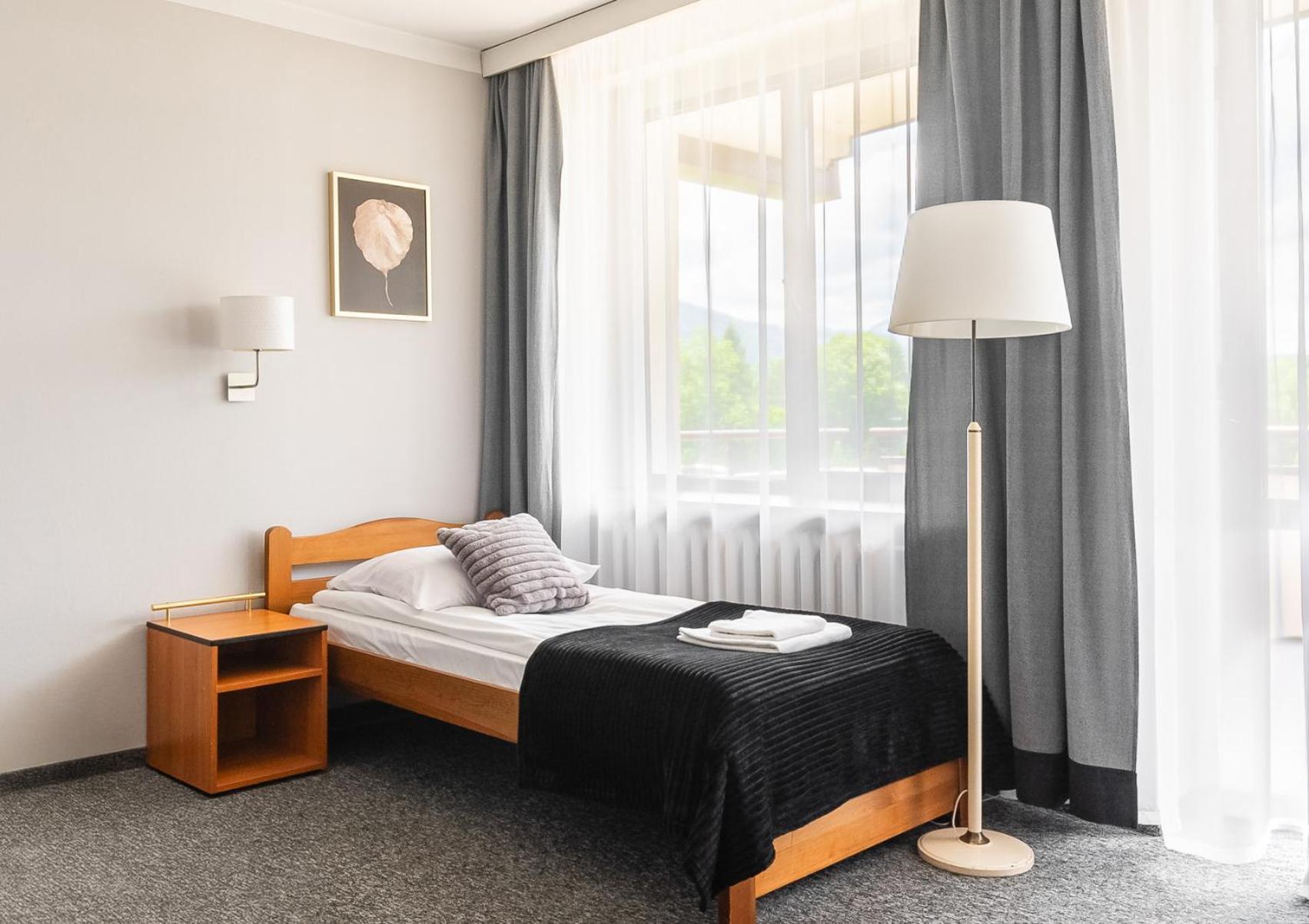 Hotel Helios 300M Od Krupowek Nowy Basen Od 12 Lipca Zakopane Ngoại thất bức ảnh