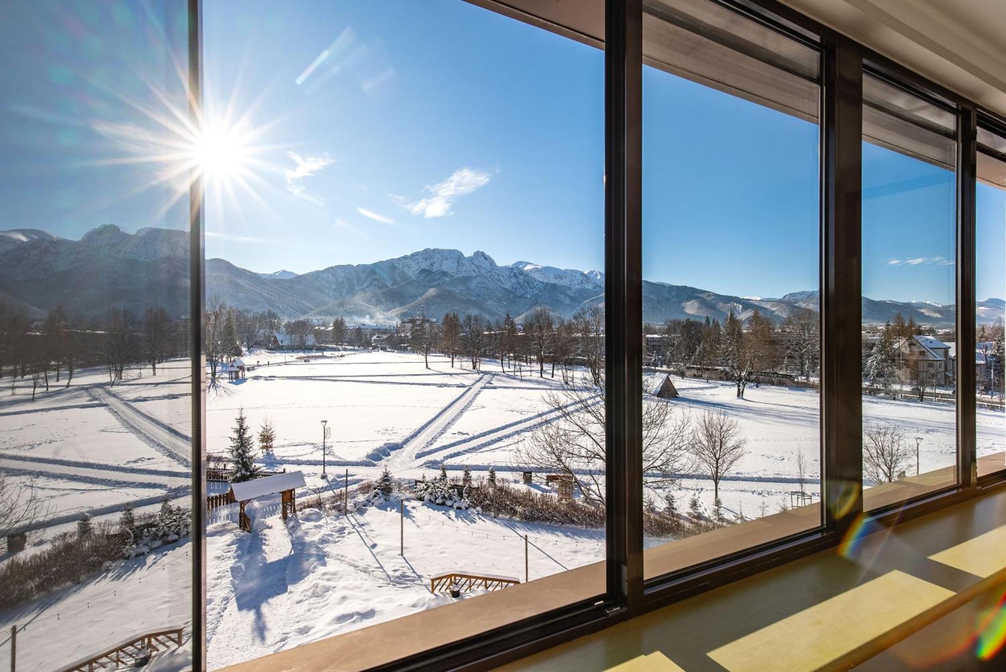 Hotel Helios 300M Od Krupowek Nowy Basen Od 12 Lipca Zakopane Ngoại thất bức ảnh