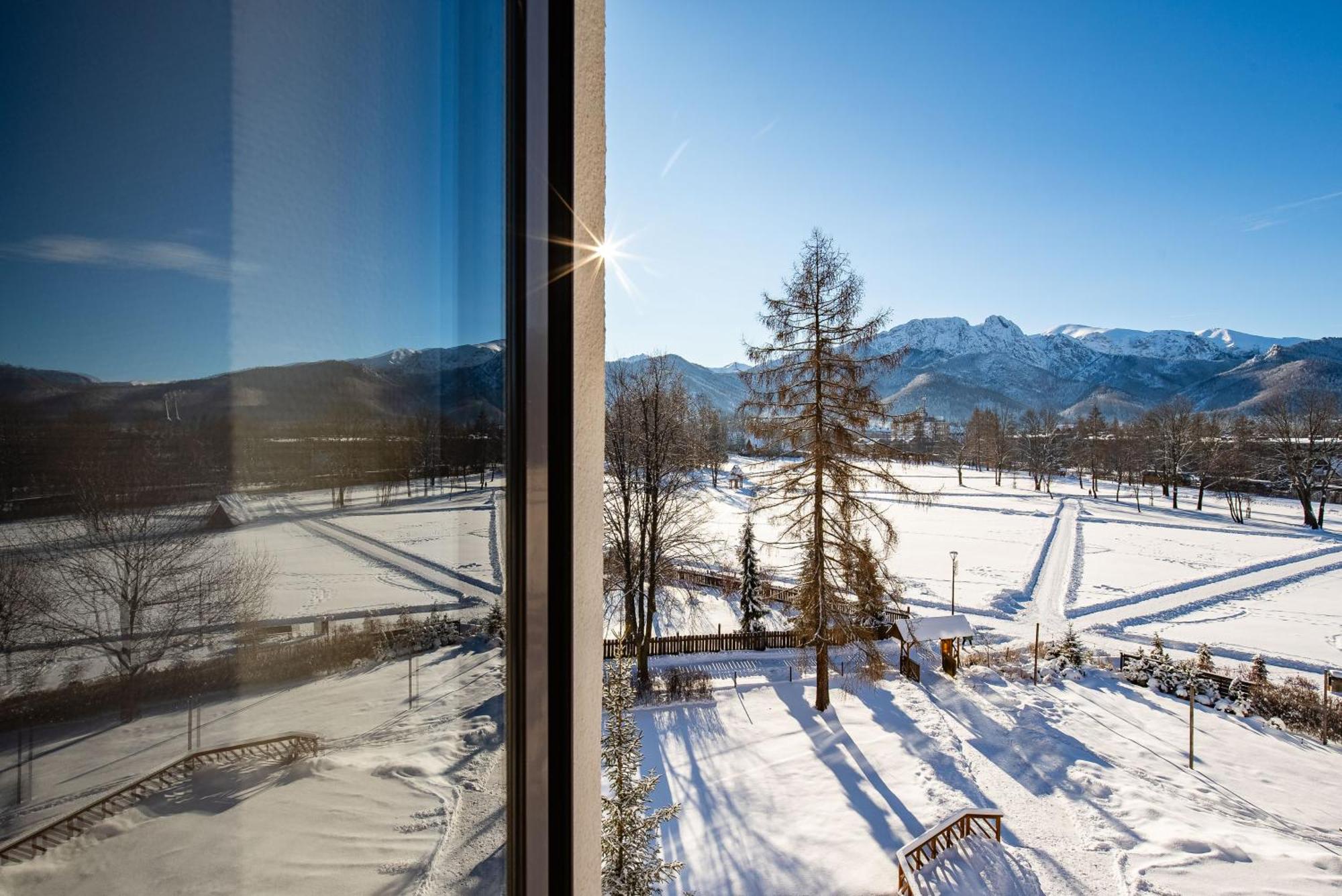 Hotel Helios 300M Od Krupowek Nowy Basen Od 12 Lipca Zakopane Ngoại thất bức ảnh